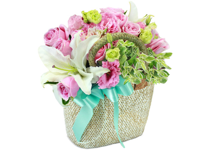 Florist Flower Arrangement - Kindest - L24558 Photo