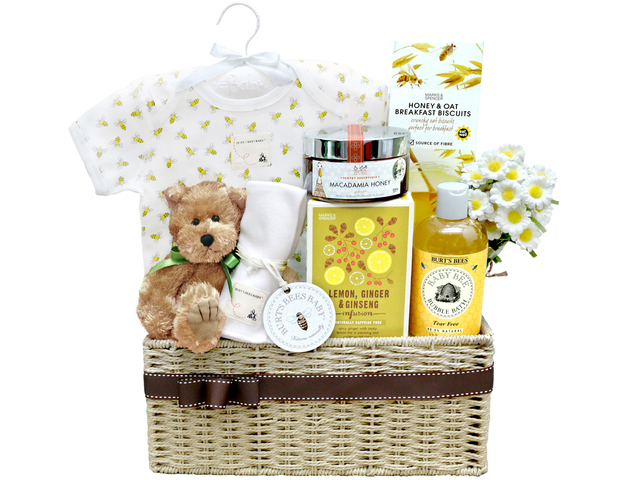 https://aolteras.cfd/images/New-Born-Baby-Gift/640x480/Baby-Gift-Basket-z21~PIC36668780_v3.jpg